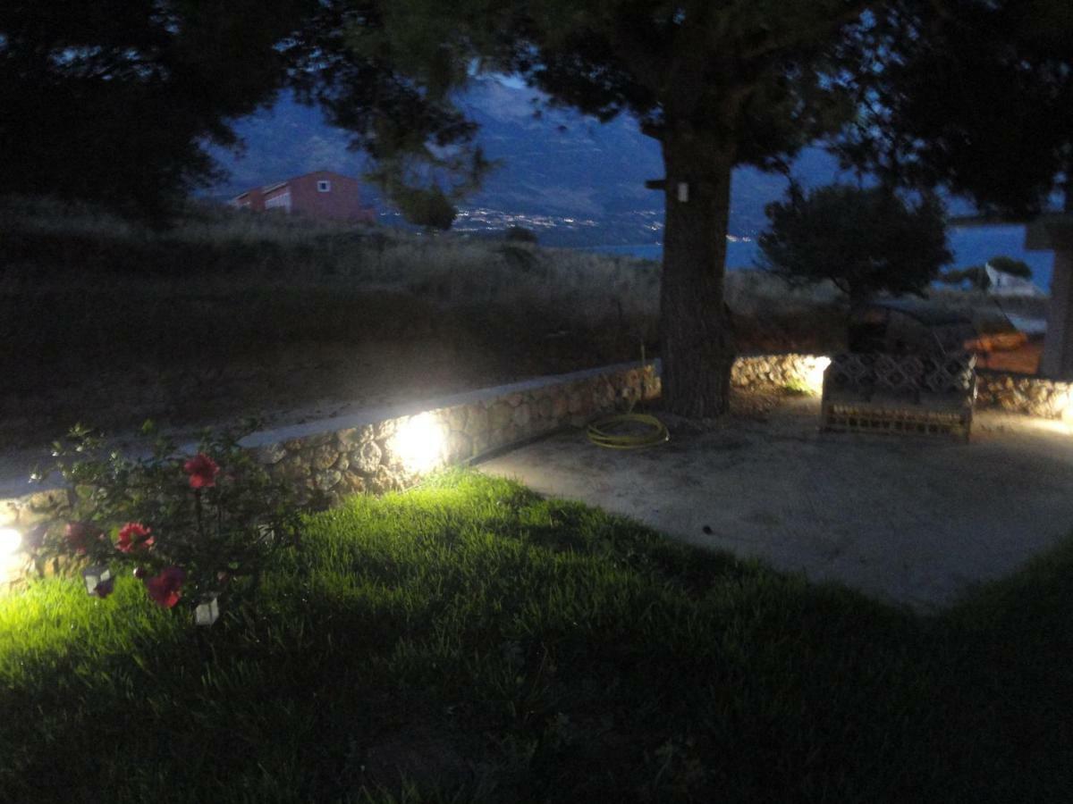 Yialos Apartments Livathos  Buitenkant foto